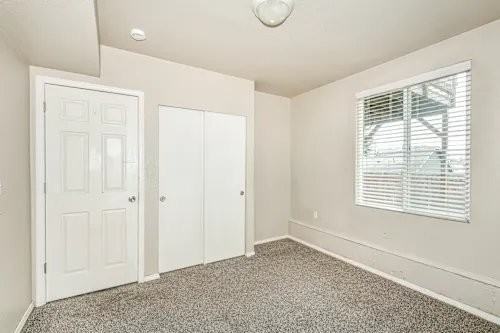 5068 37th St Ne #401 - Photo 5 of 8