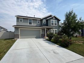 690 Sw Raelynn St - Photo 1 of 1