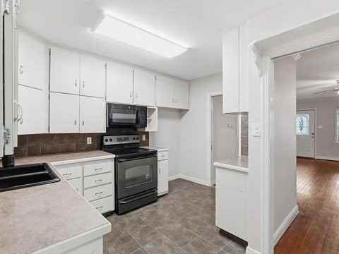 6700 Evergreen Dr - Photo 5 of 19