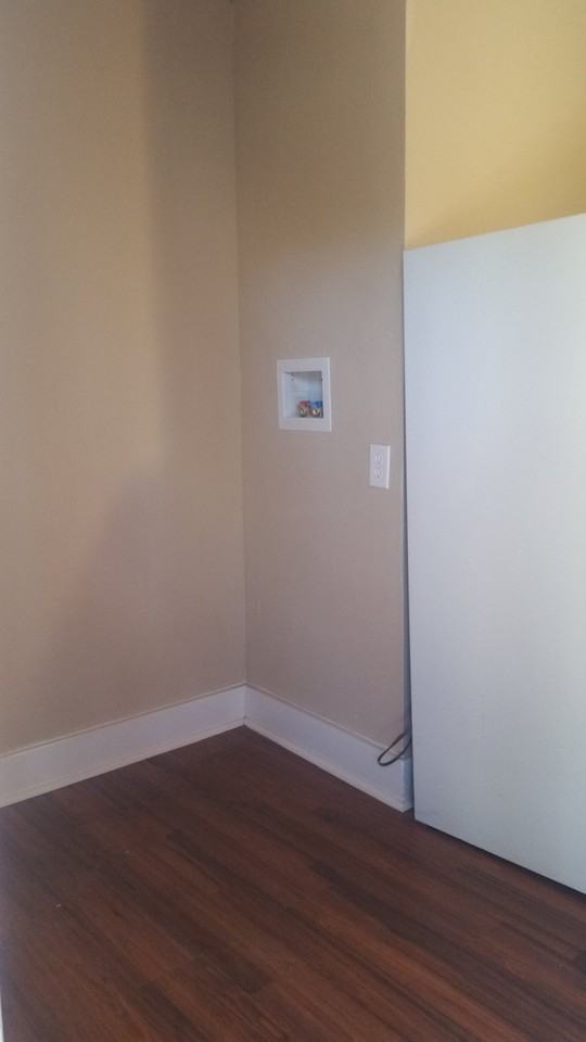 1404 N Nebraska Ave #4 - Photo 2 of 18
