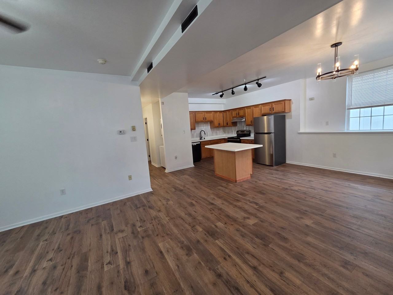 1166 Fullerton Ave #2 - Photo 3 of 6