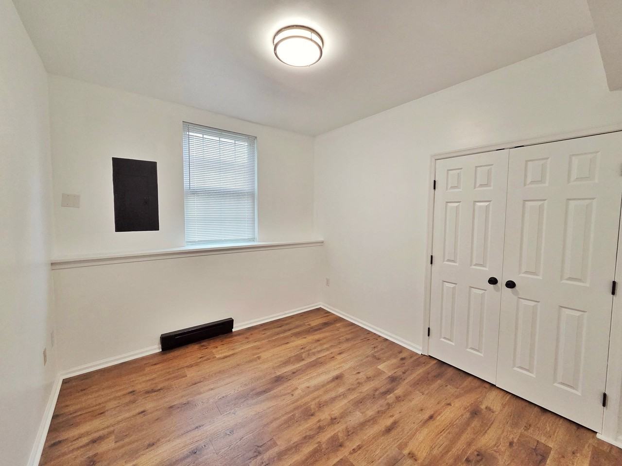1166 Fullerton Ave #2 - Photo 5 of 6