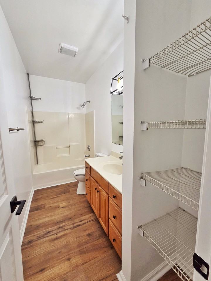 1166 Fullerton Ave #2 - Photo 6 of 6