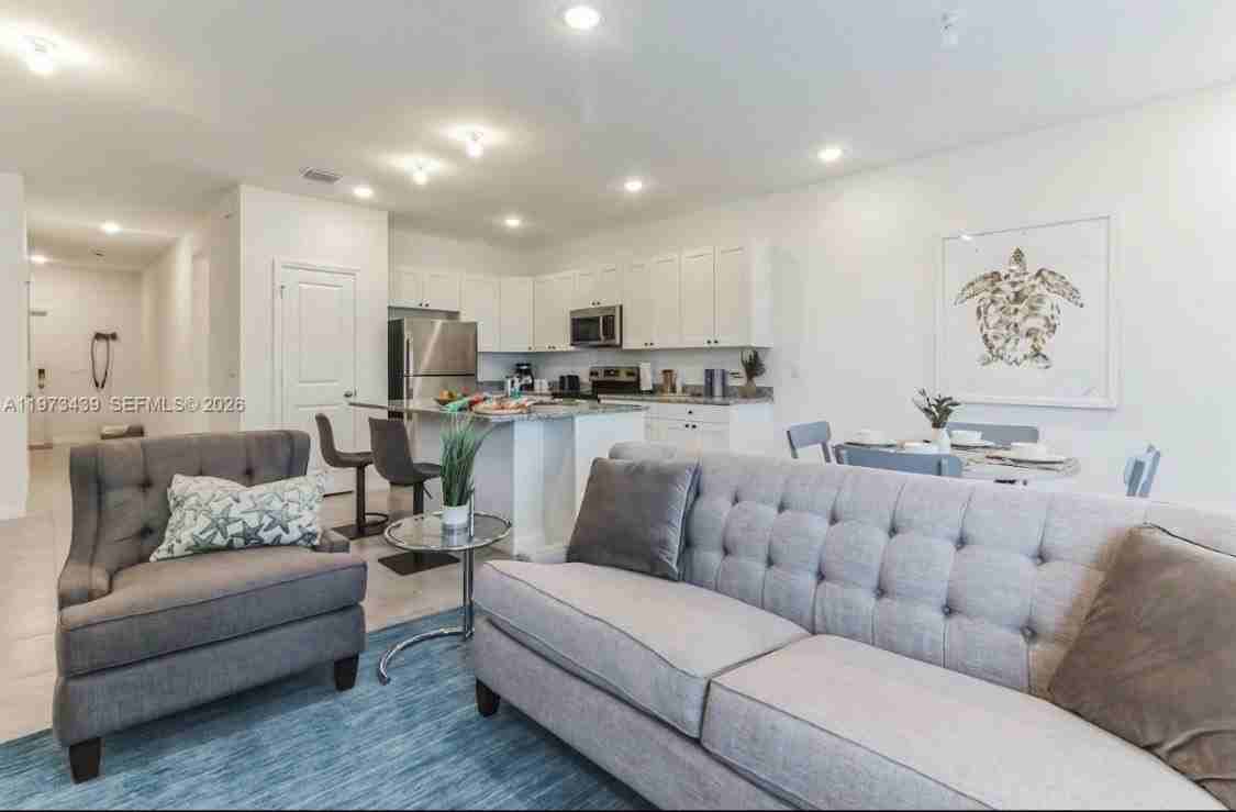 4406 Boatman St - Photo 3 of 5