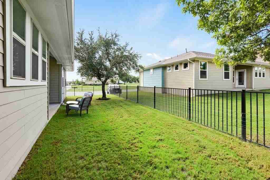 1765 Rowdy Loop - Photo 3 of 20