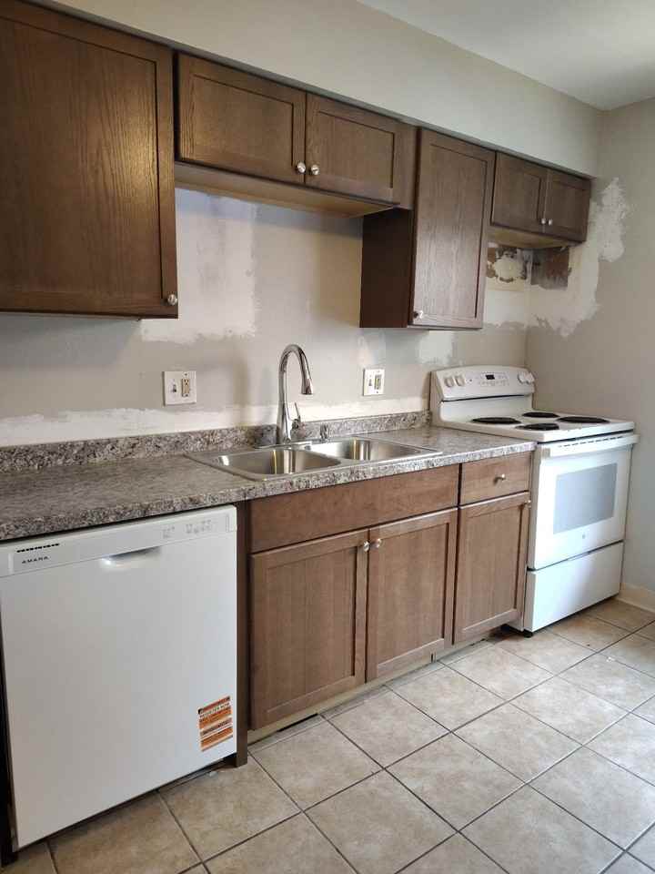 413 Wilkinson St #5