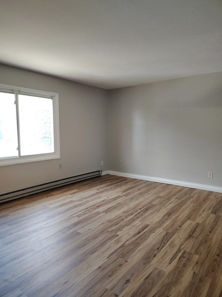 413 Wilkinson St #5 - Photo 6 of 9