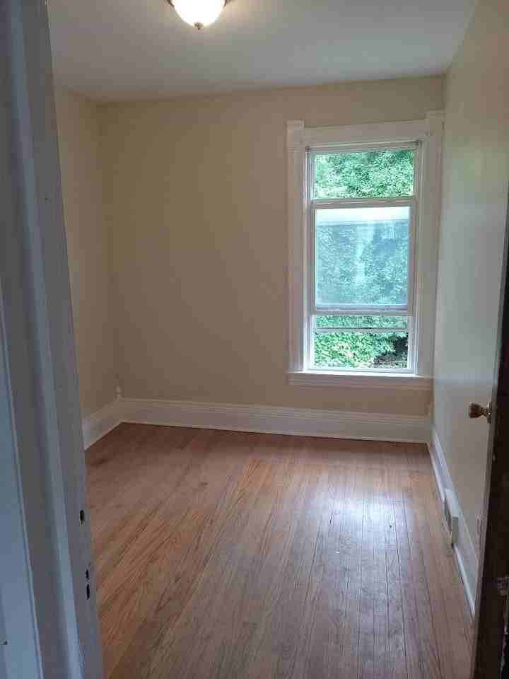 455 Wilkinson St #2 - Photo 5 of 8