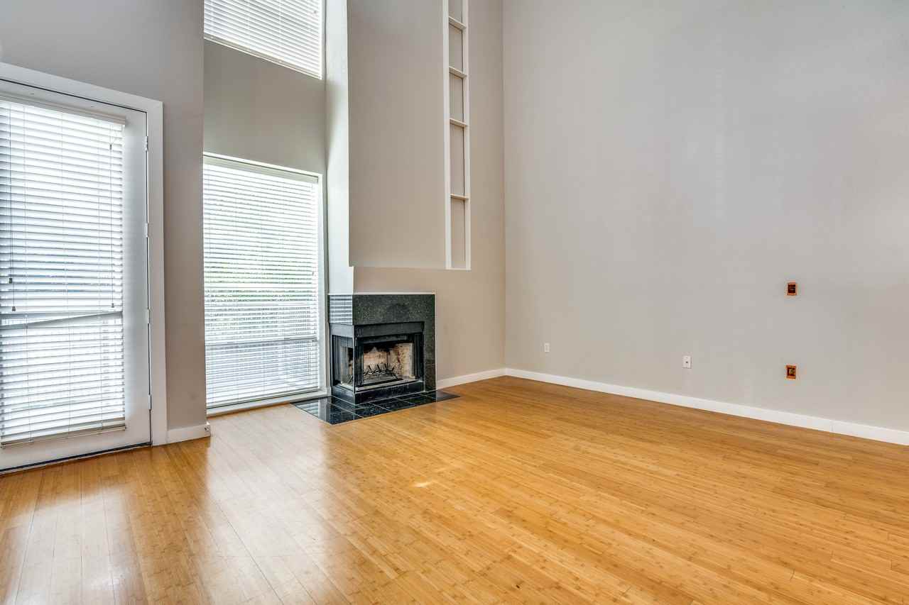 6923 Sumner St #1 - Photo 3 of 13