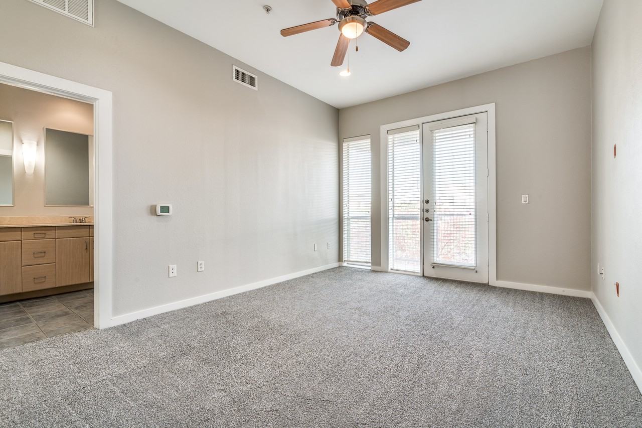 6923 Sumner St #1 - Photo 7 of 13