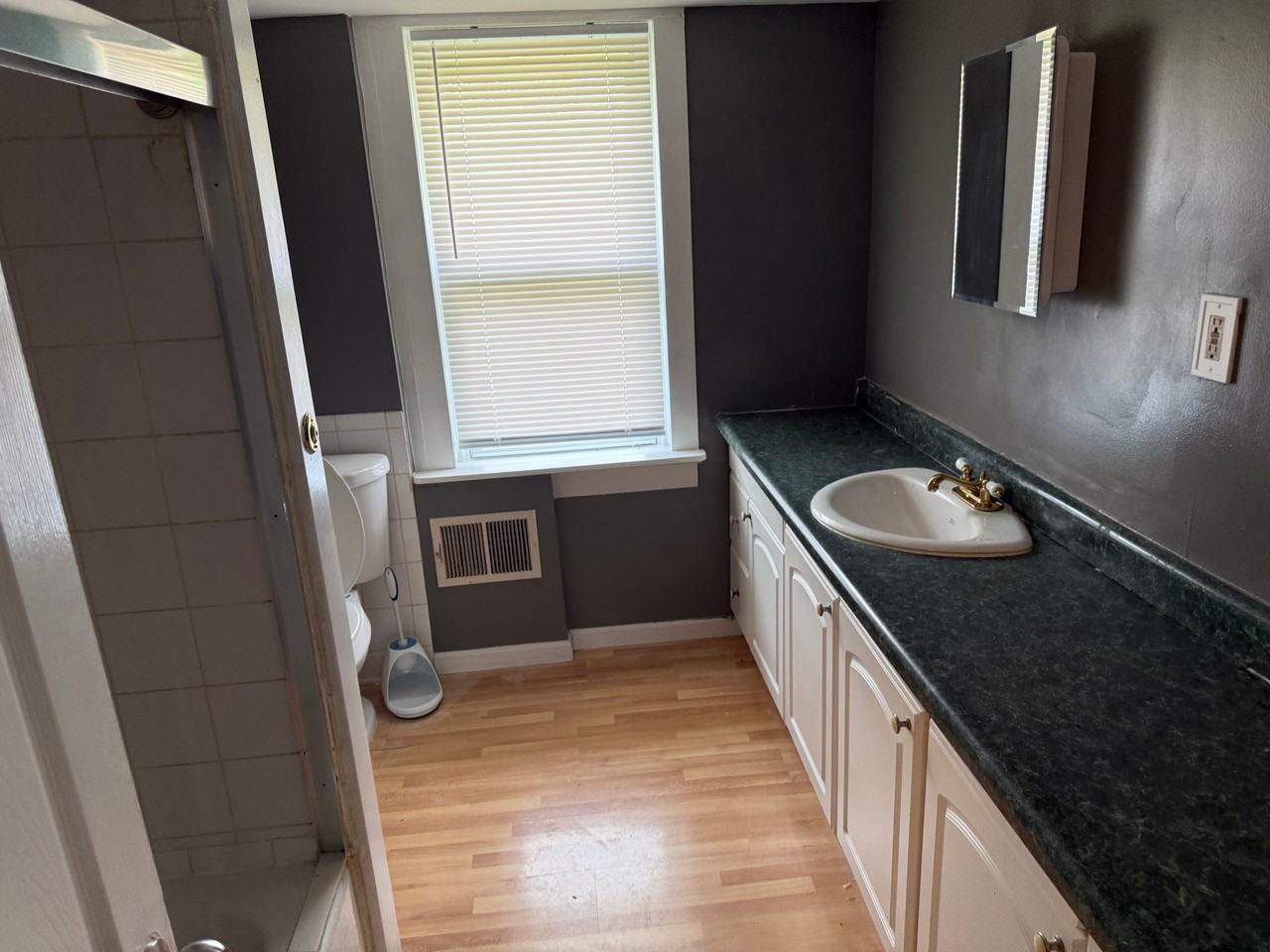 124 Princeton Ave #2 - Photo 6 of 10