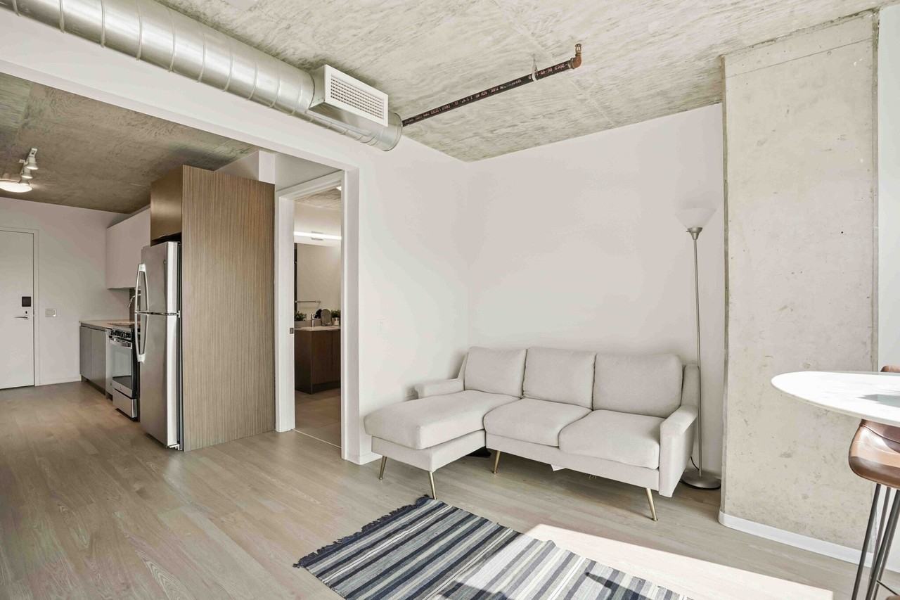 2105 S Wabash Ave #1113 - Photo 6 of 20