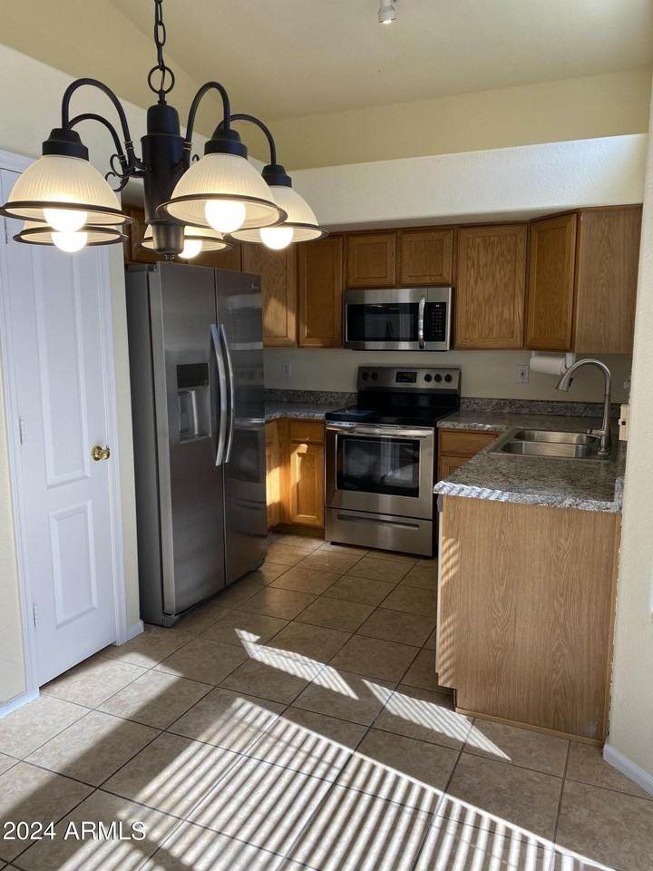 11519 E Persimmon Ave - Photo 7 of 20
