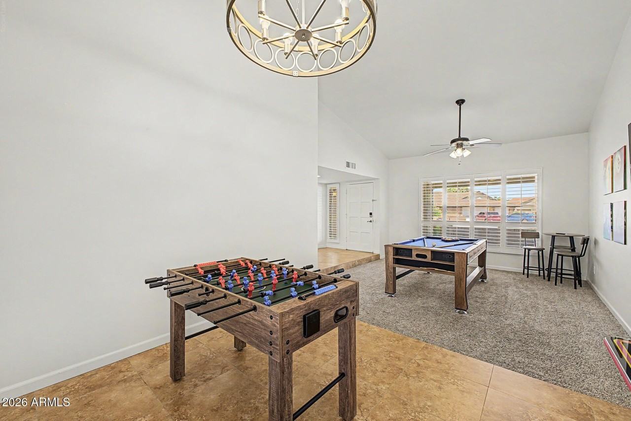2445 S Catarina - Photo 3 of 50