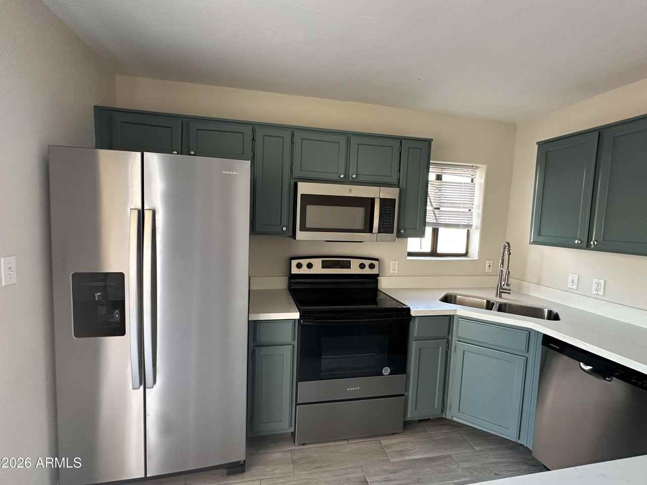 15650 N 19th Ave #1191 - Photo 2 of 11