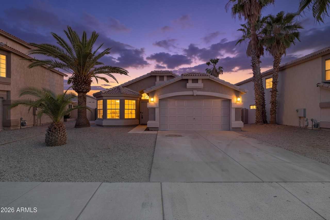7415 E Lobo Ave - Photo 3 of 30
