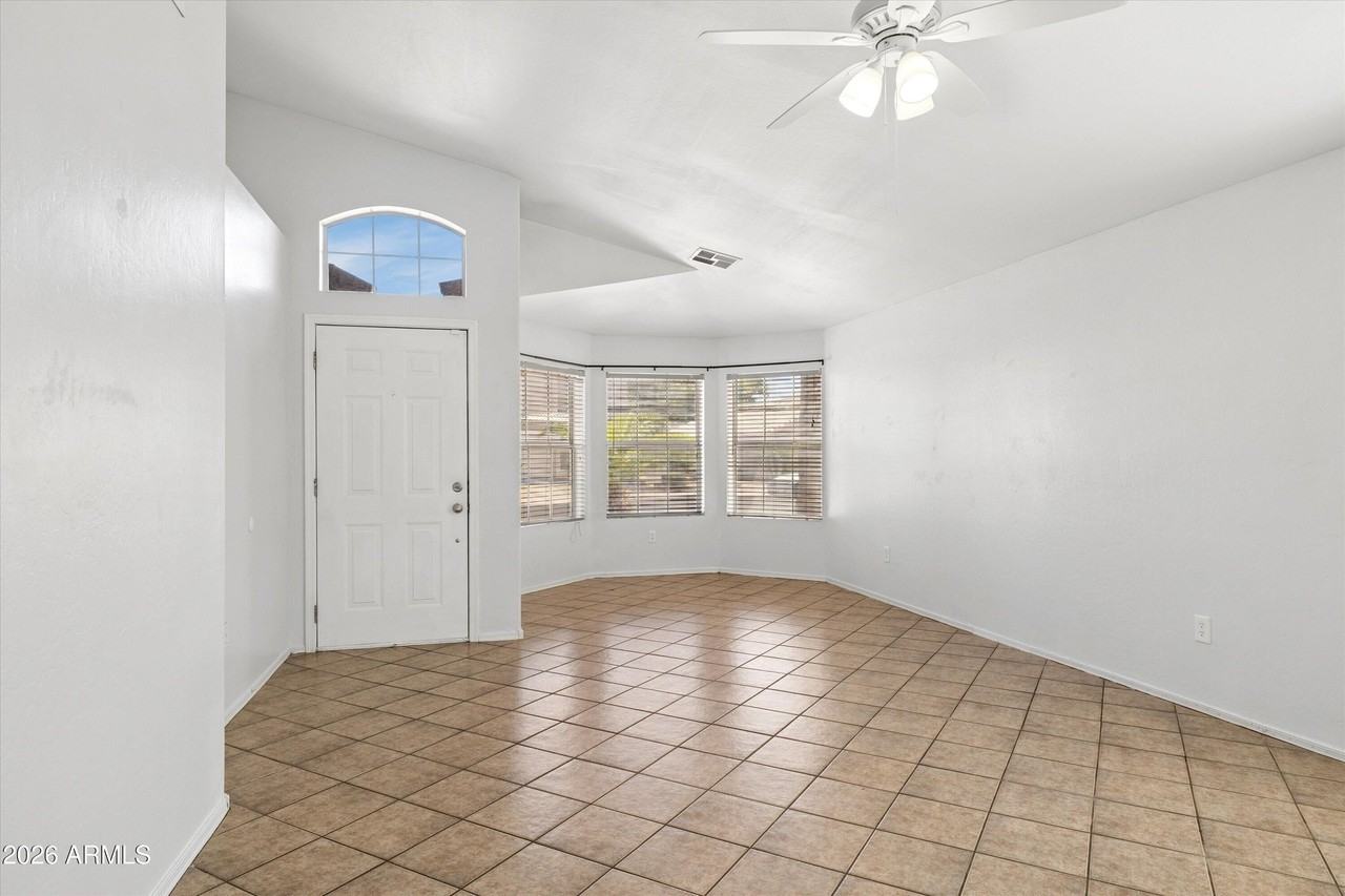 7415 E Lobo Ave - Photo 6 of 30