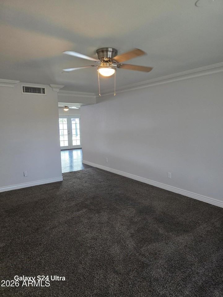 3745 W Lupine Ave - Photo 4 of 20