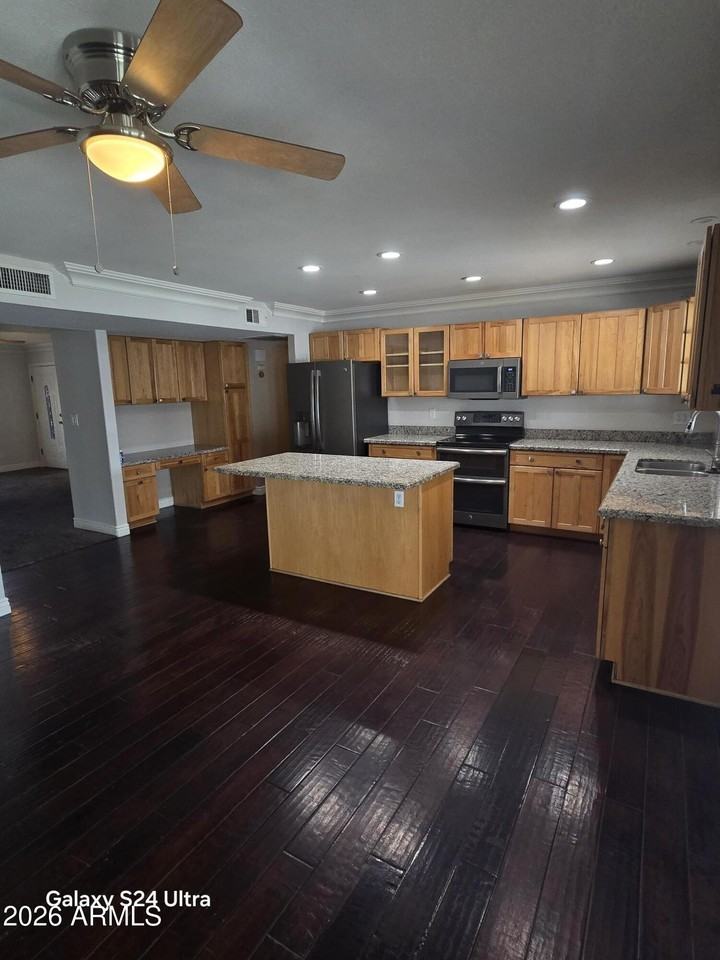 3745 W Lupine Ave - Photo 7 of 20