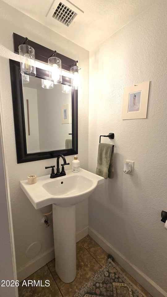 6040 N 79th St - Photo 6 of 20