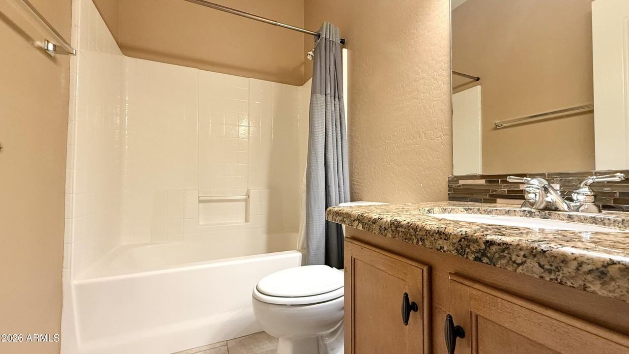 2714 E Birchwood Pl - Photo 6 of 17