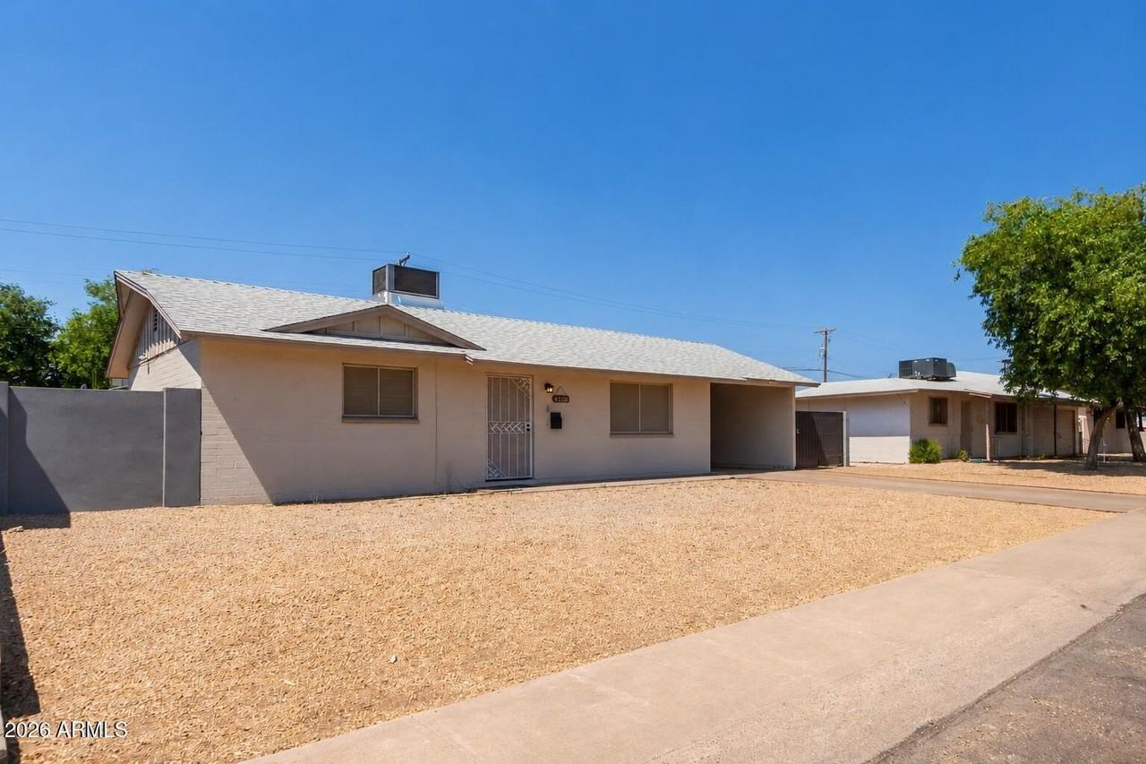 4212 W Vista Ave - Photo 2 of 20
