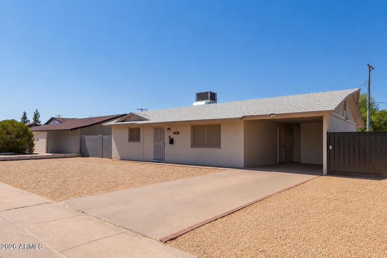 4212 W Vista Ave - Photo 3 of 20