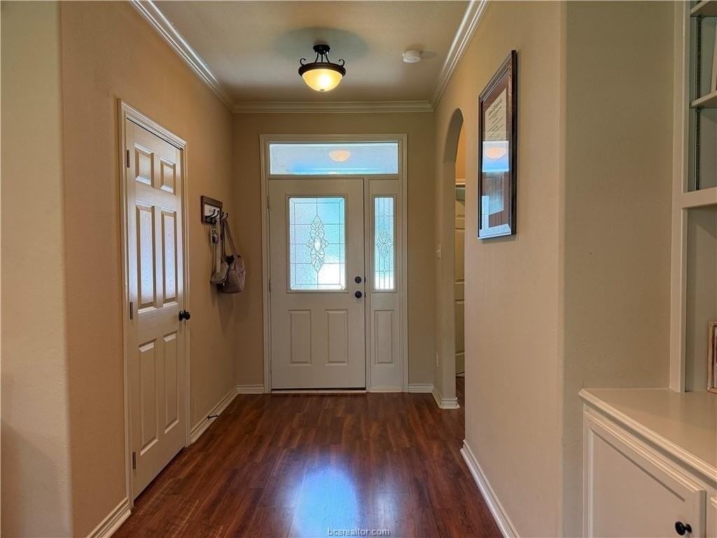 3908 Tournay Ln - Photo 2 of 17