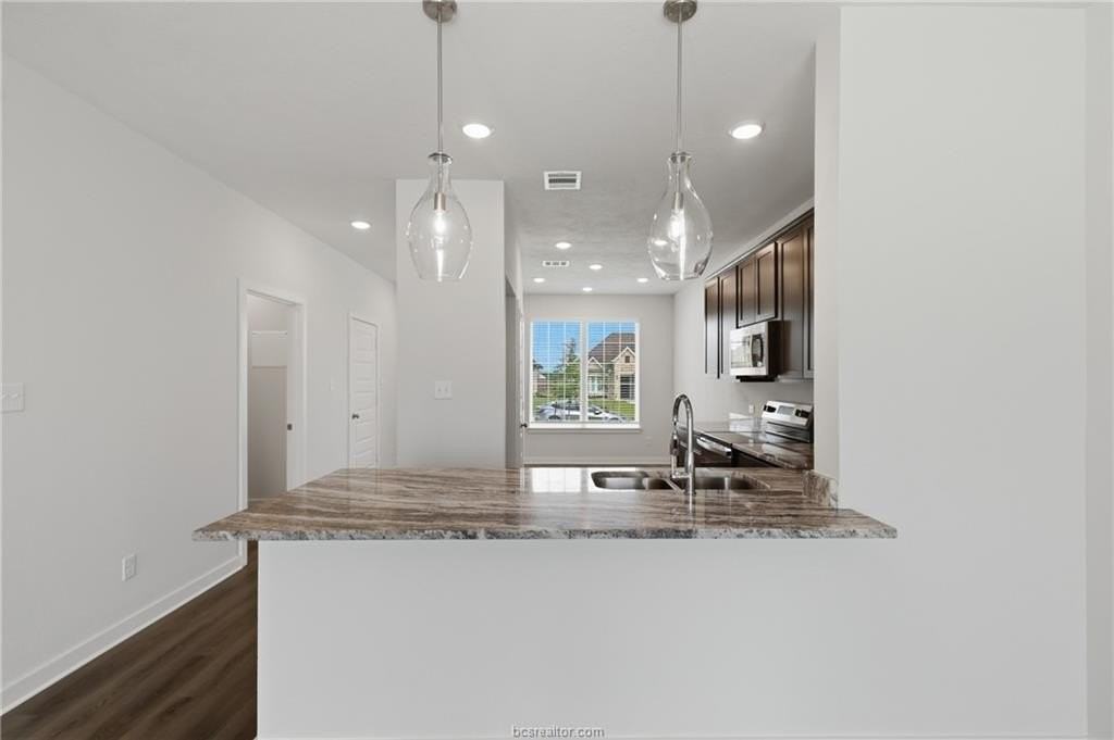 10633 Burgundy Berry Way - Photo 5 of 19