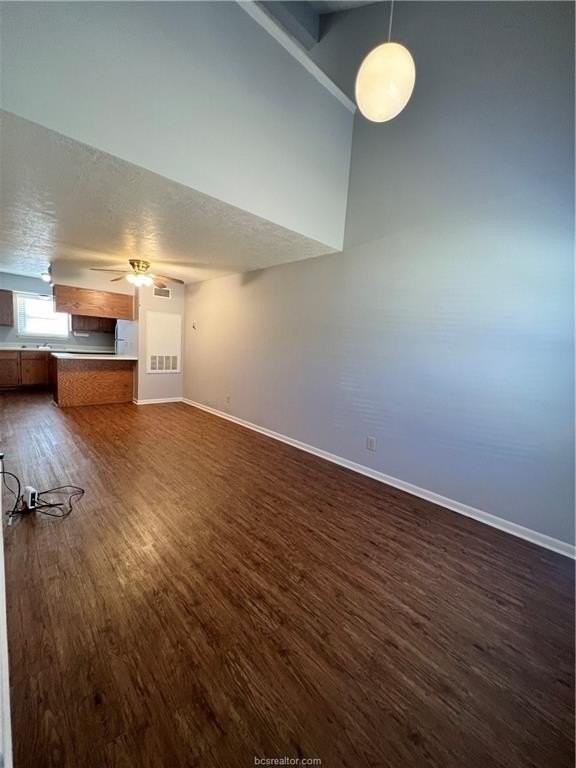 922 Spring Loop #D - Photo 3 of 11