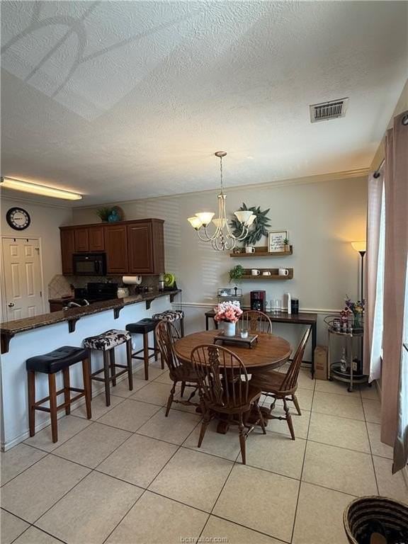 133 Forest Dr - Photo 2 of 12