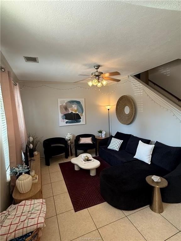 133 Forest Dr - Photo 3 of 12
