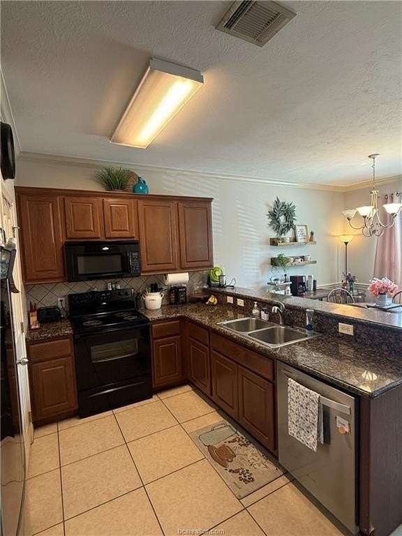 133 Forest Dr - Photo 5 of 12
