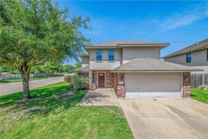 featured image of 4101 Hunter Creek Dr
