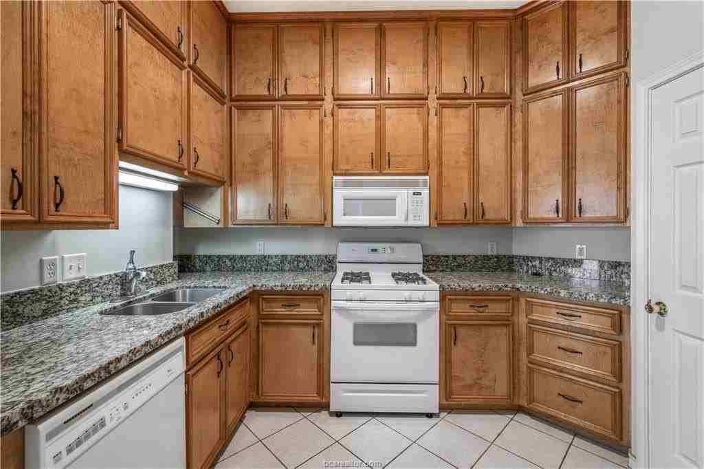 2006 Wilderland Cir - Photo 7 of 17