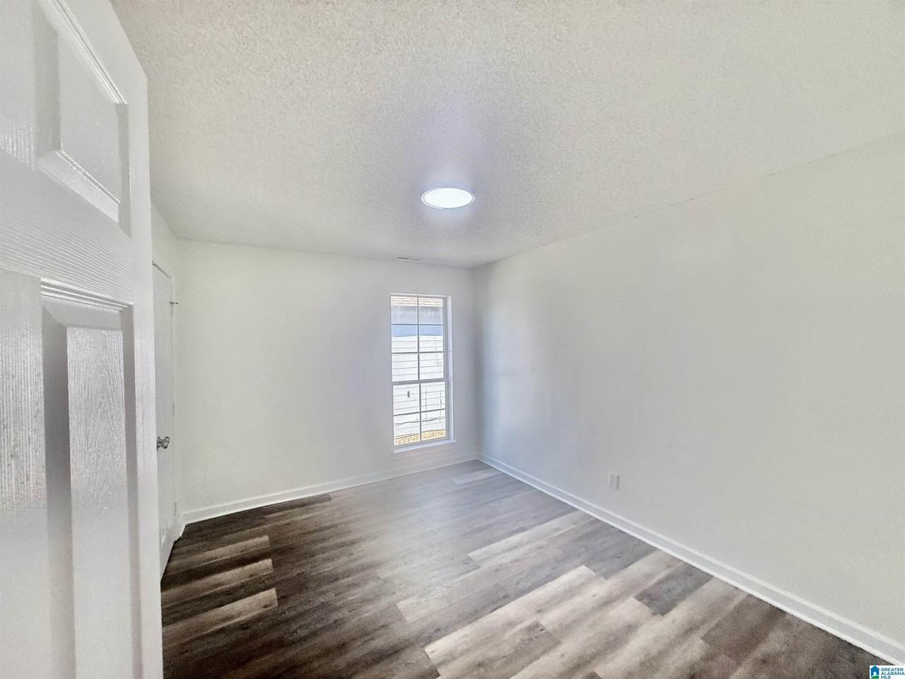 1408 Avenue D - Photo 6 of 10
