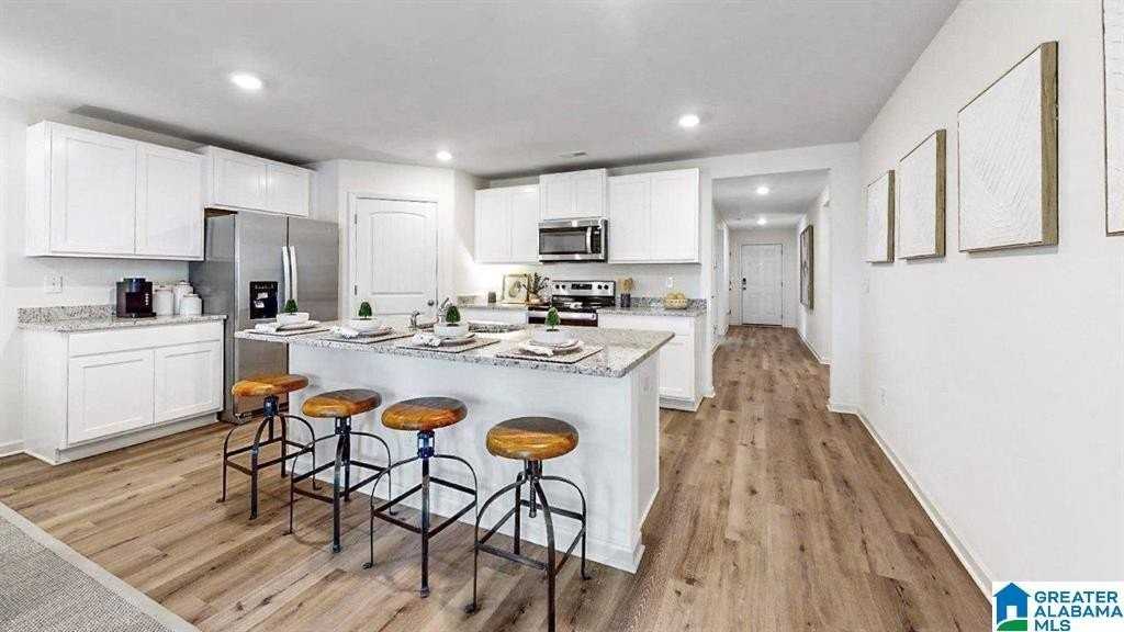 5586 Post Oak Trl - Photo 5 of 28