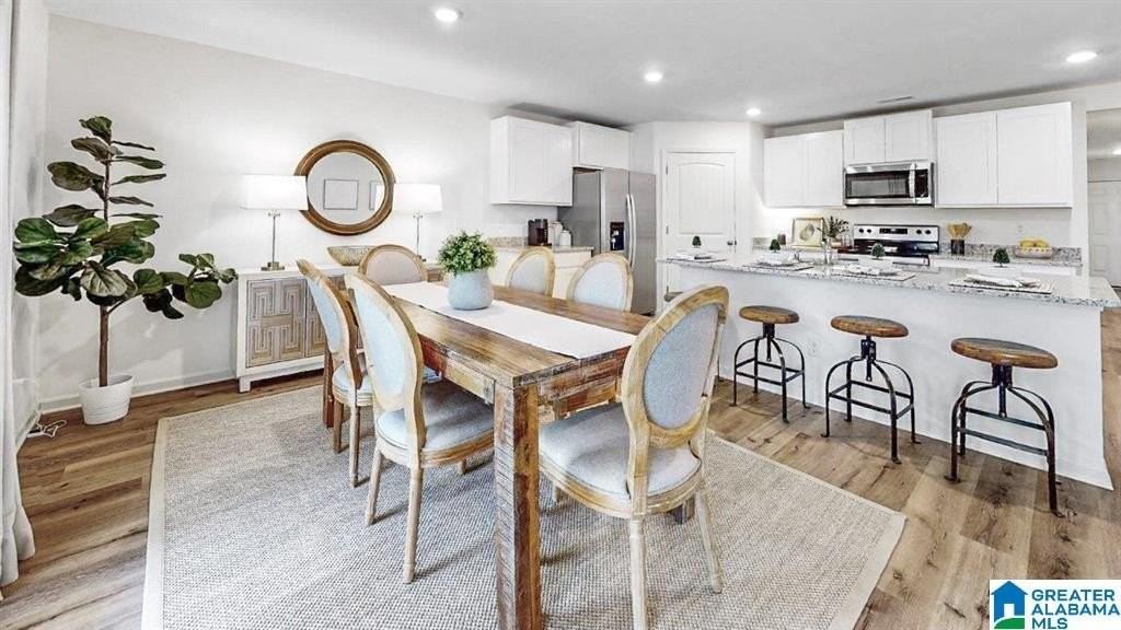 5586 Post Oak Trl - Photo 6 of 28