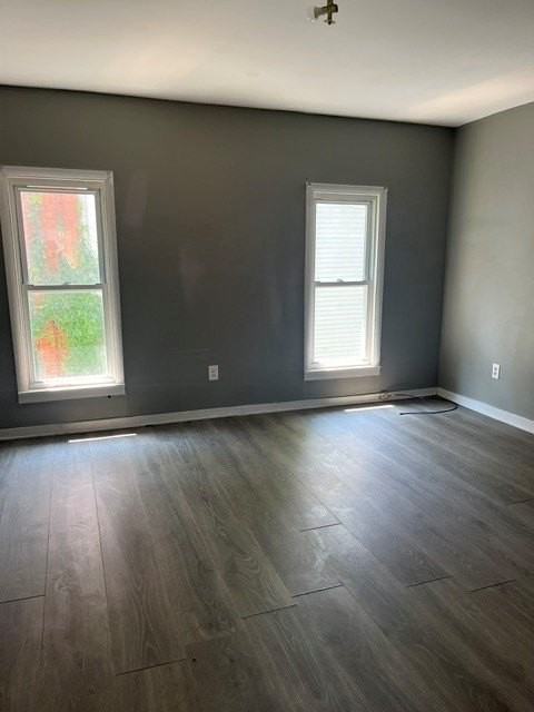 112 E Chemung Pl - Photo 2 of 7