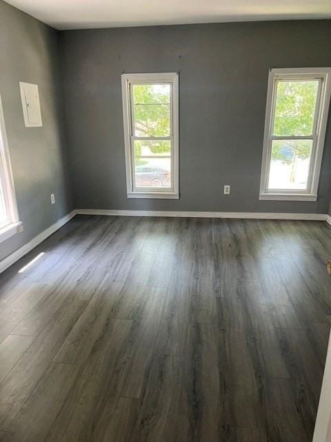 112 E Chemung Pl - Photo 3 of 7