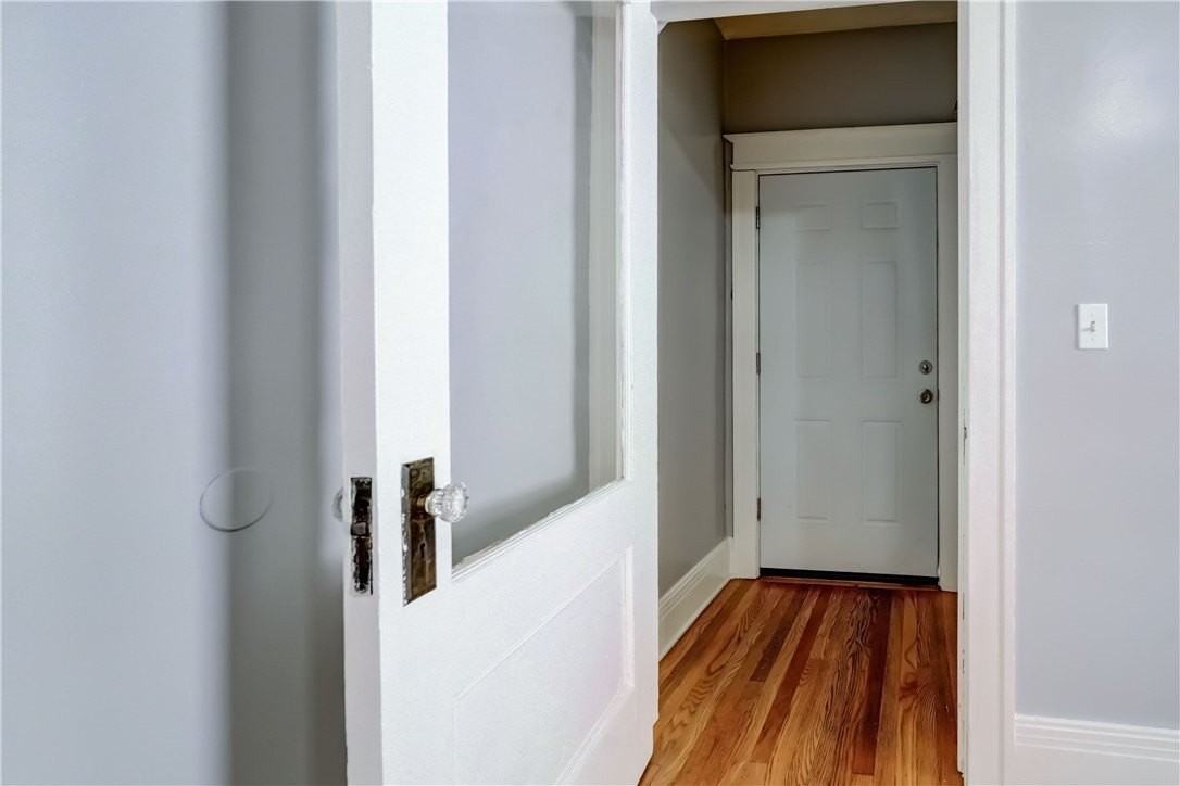 590 Garson Ave - Photo 3 of 24