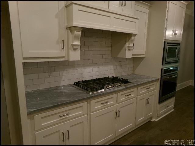 17 Rosans Ct - Photo 4 of 25