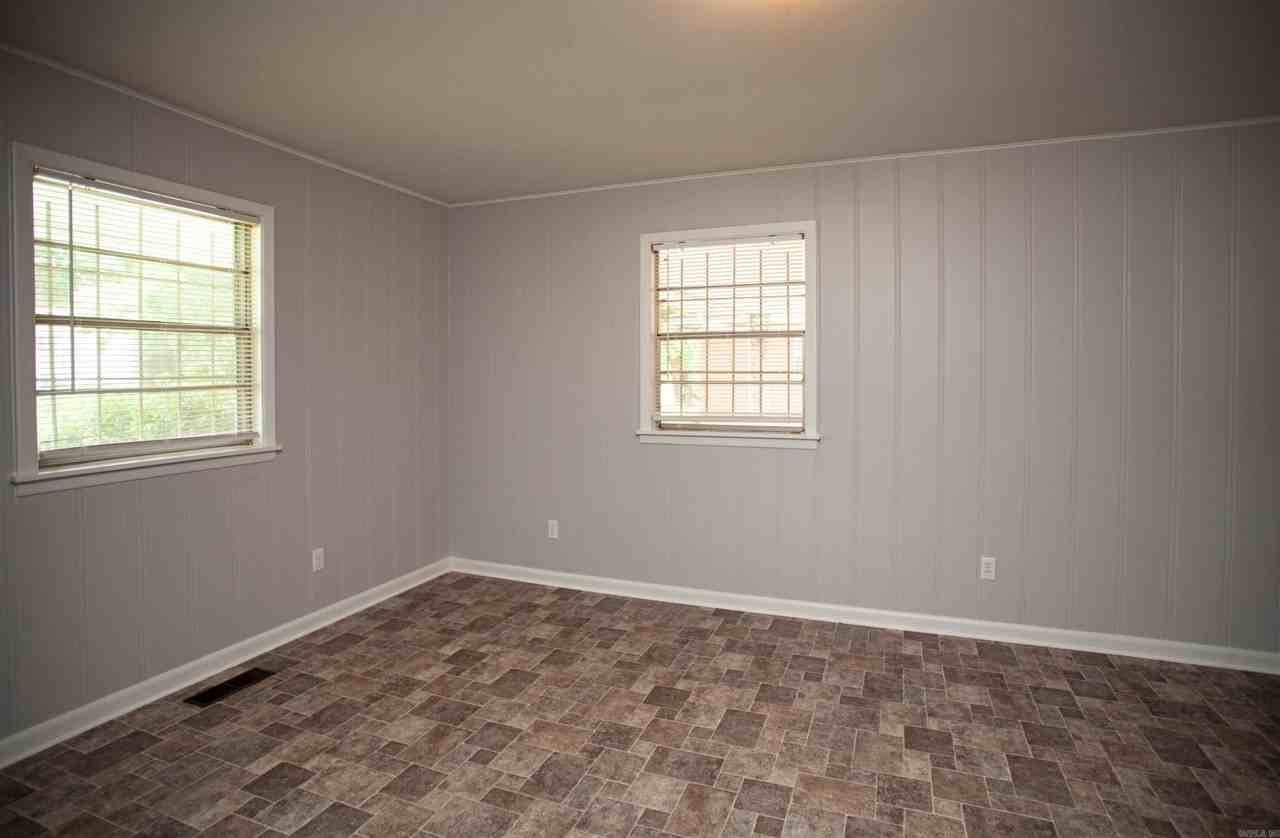 6609 Sandpiper Dr - Photo 3 of 13