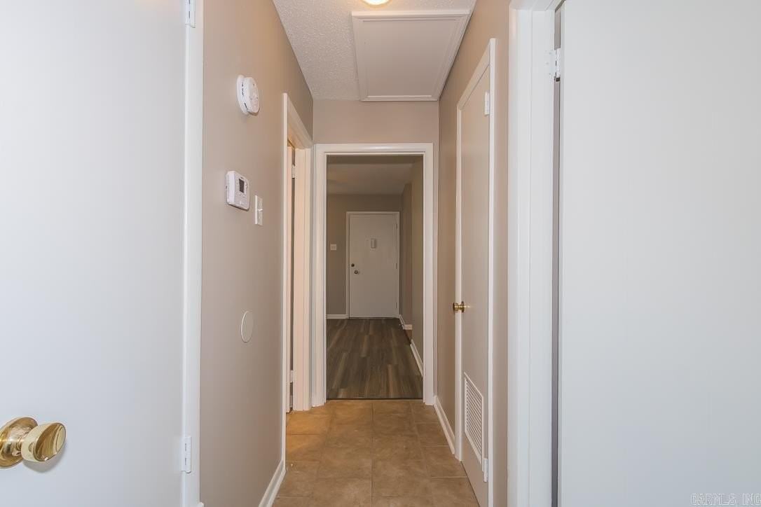 1574 Skyline Dr - Photo 7 of 15