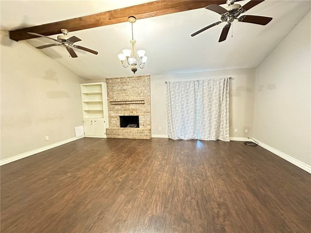 2114 Saint Charles Dr - Photo 3 of 22