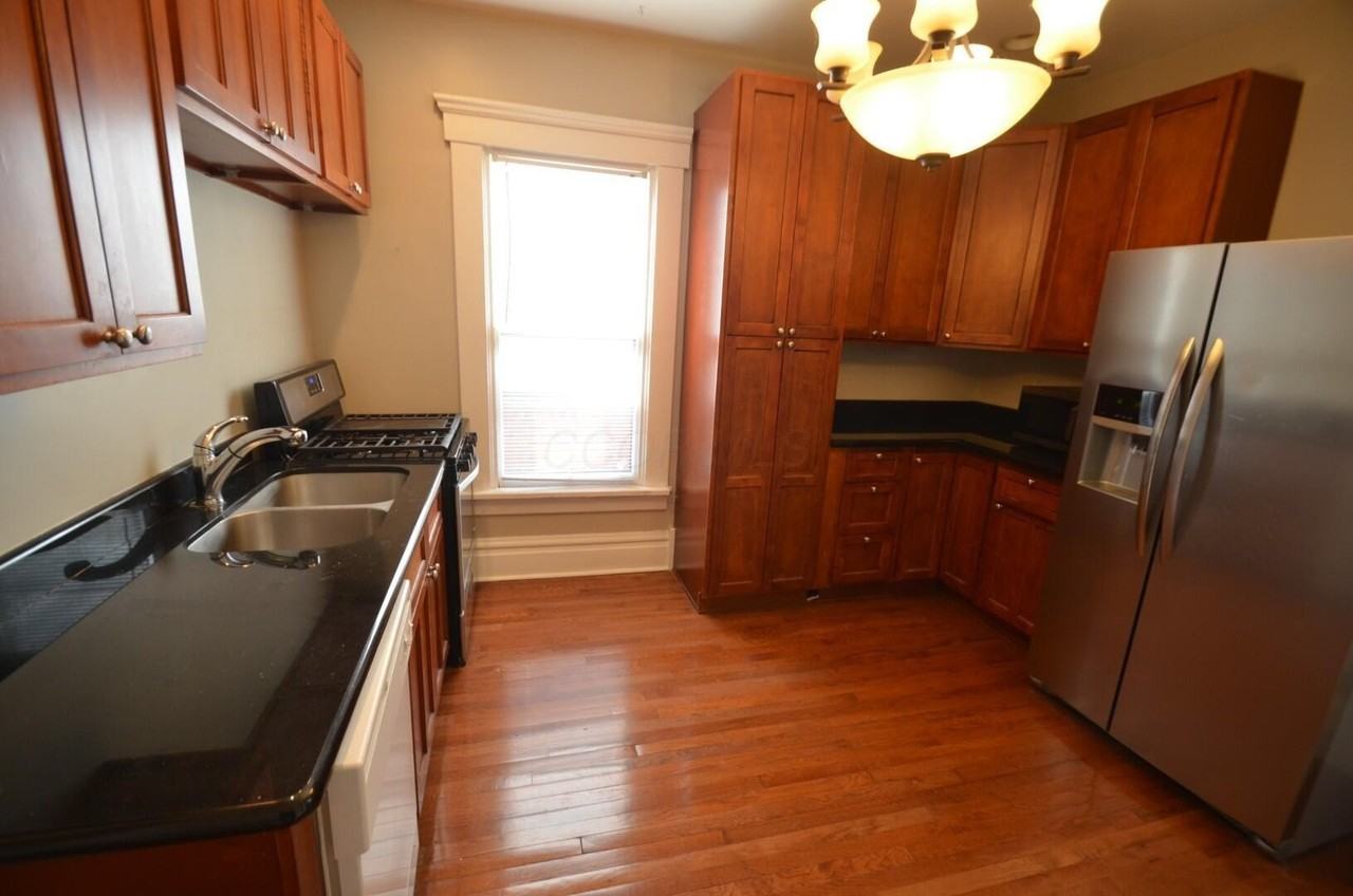 430 King Ave #B - Photo 2 of 15