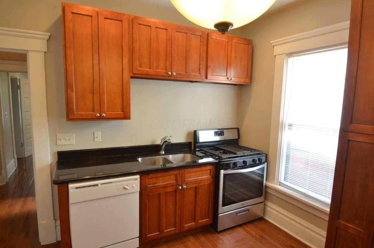 430 King Ave #B - Photo 4 of 15