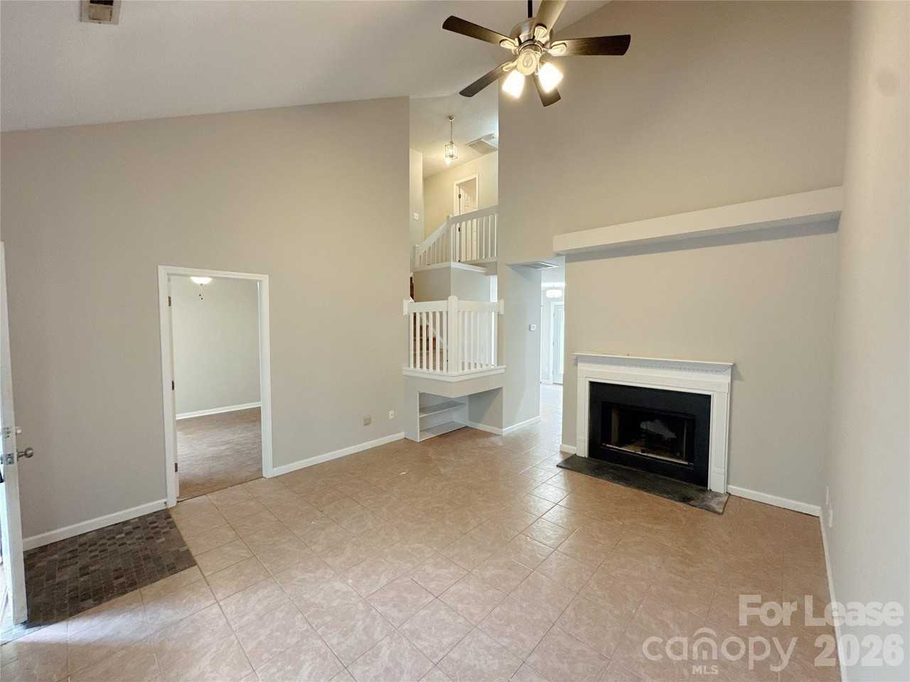 5745 Prescott Ct - Photo 6 of 16