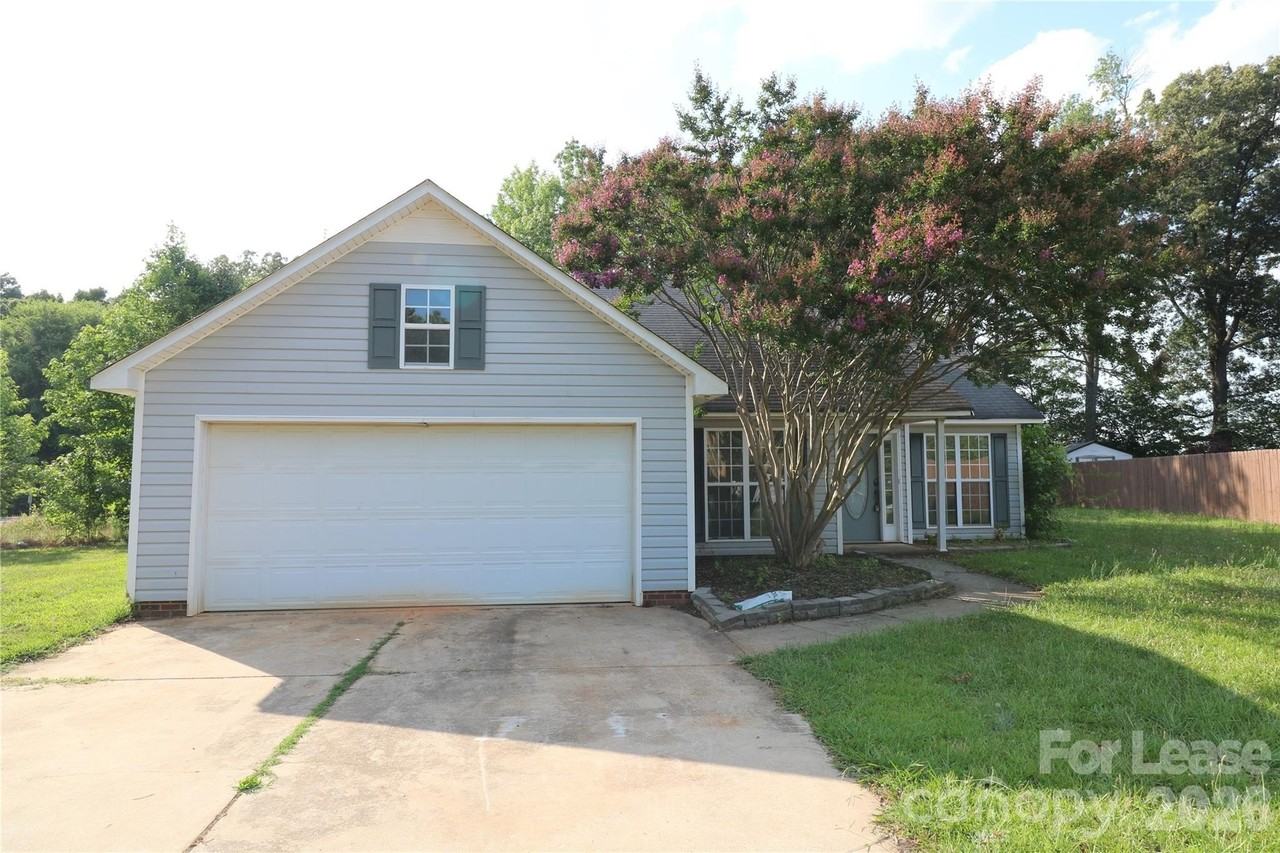 711 Harvest Way - Photo 2 of 25