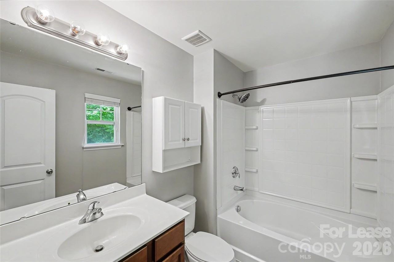 13983 Singleleaf Ln - Photo 5 of 27